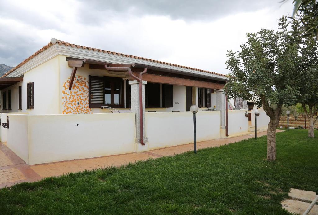 Gli Ulivi residences in Orosei