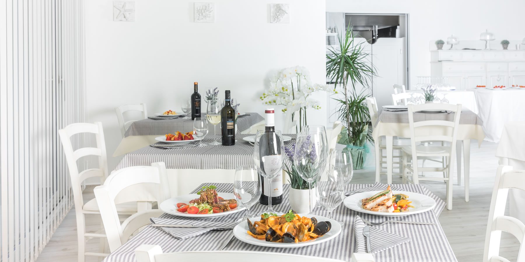 Restaurant at Hotel Gli Ulivi